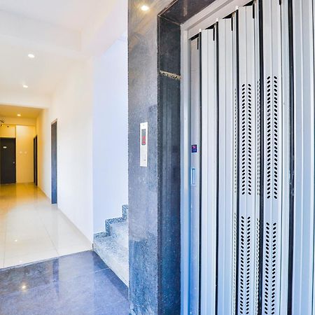 Nova Hotel New Crossroad Rajkot Luaran gambar