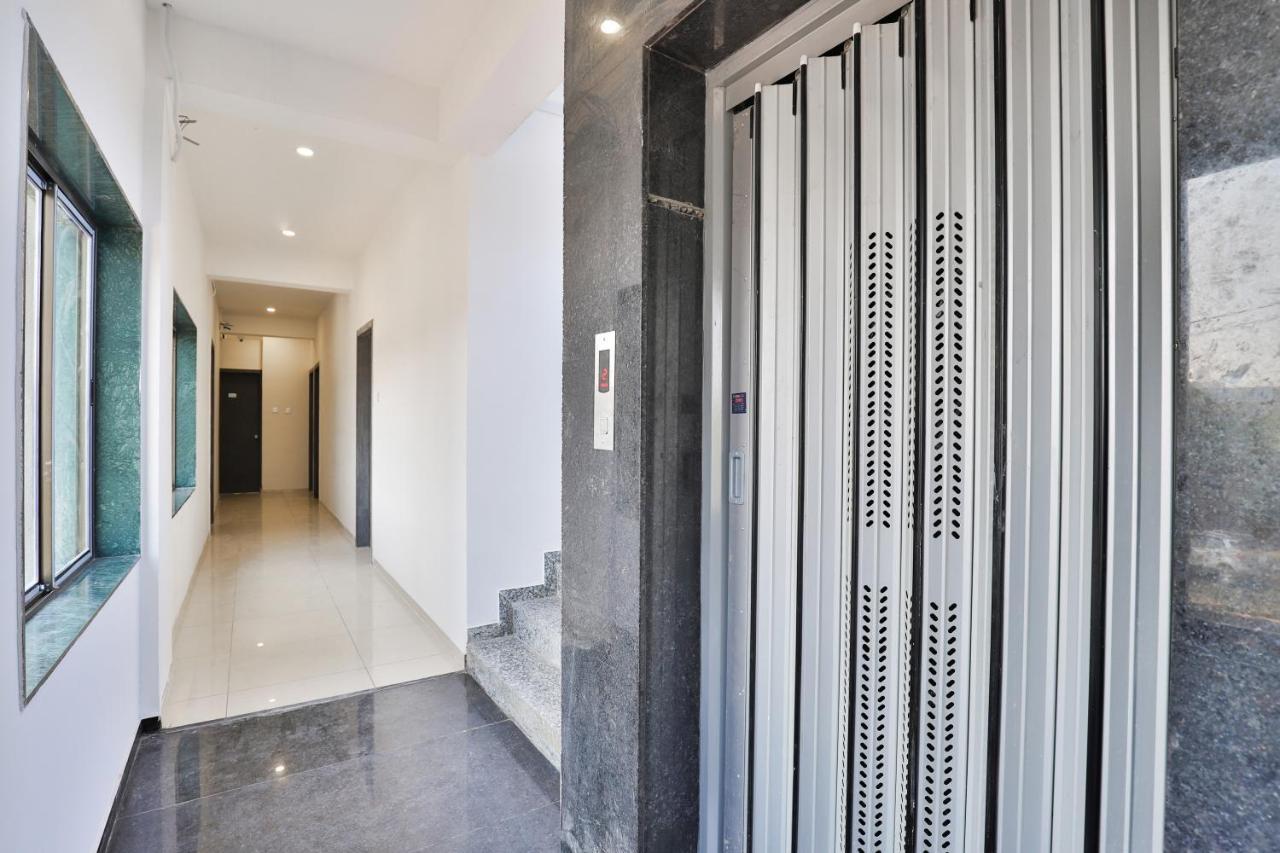 Nova Hotel New Crossroad Rajkot Luaran gambar